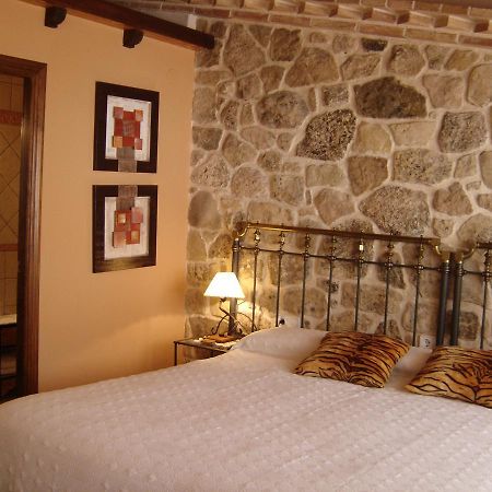 Hostal Casa Laure Y Mª Jose Arens de Lledo Buitenkant foto
