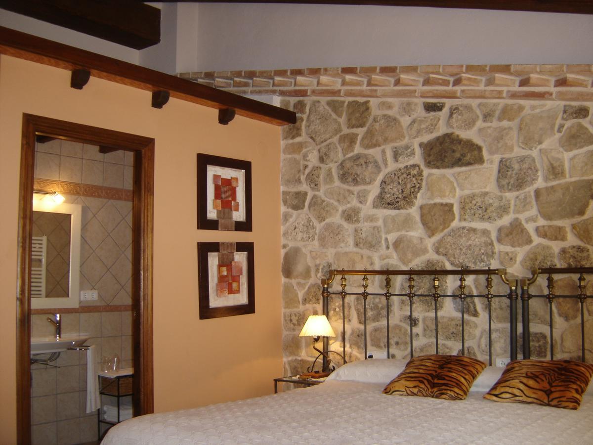 Hostal Casa Laure Y Mª Jose Arens de Lledo Buitenkant foto