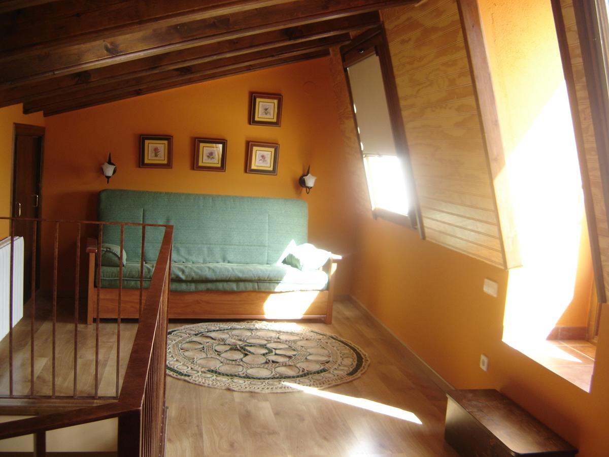 Hostal Casa Laure Y Mª Jose Arens de Lledo Buitenkant foto